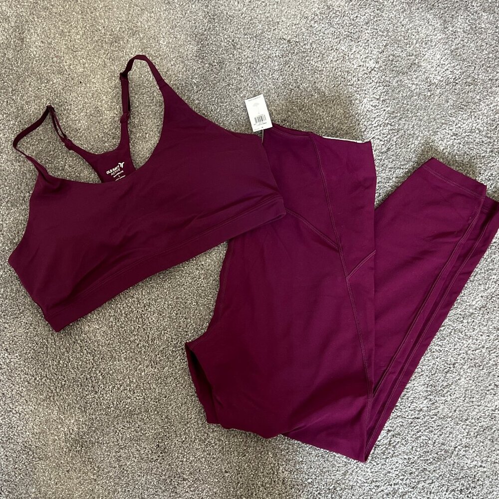 Old Navy Purple/Mageta Active Set